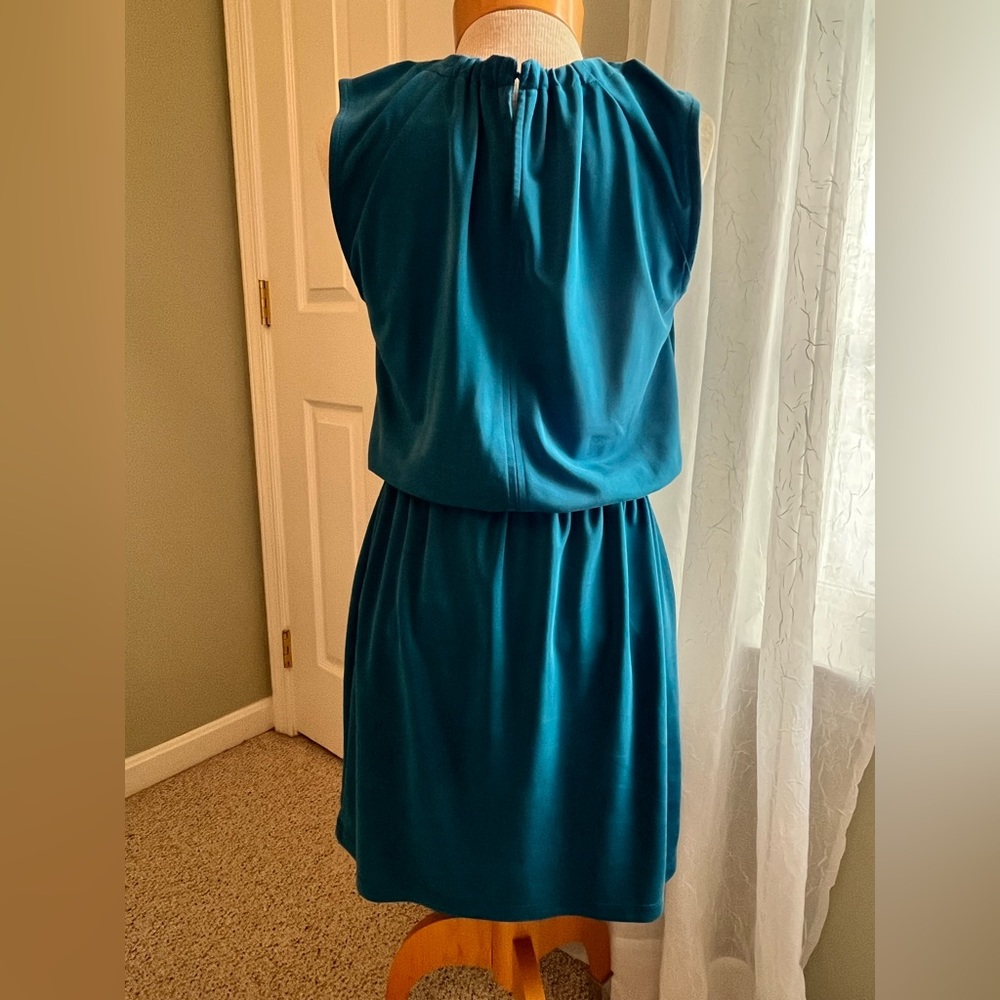 Ann Taylor Loft jersey dress - Picture 3 of 8